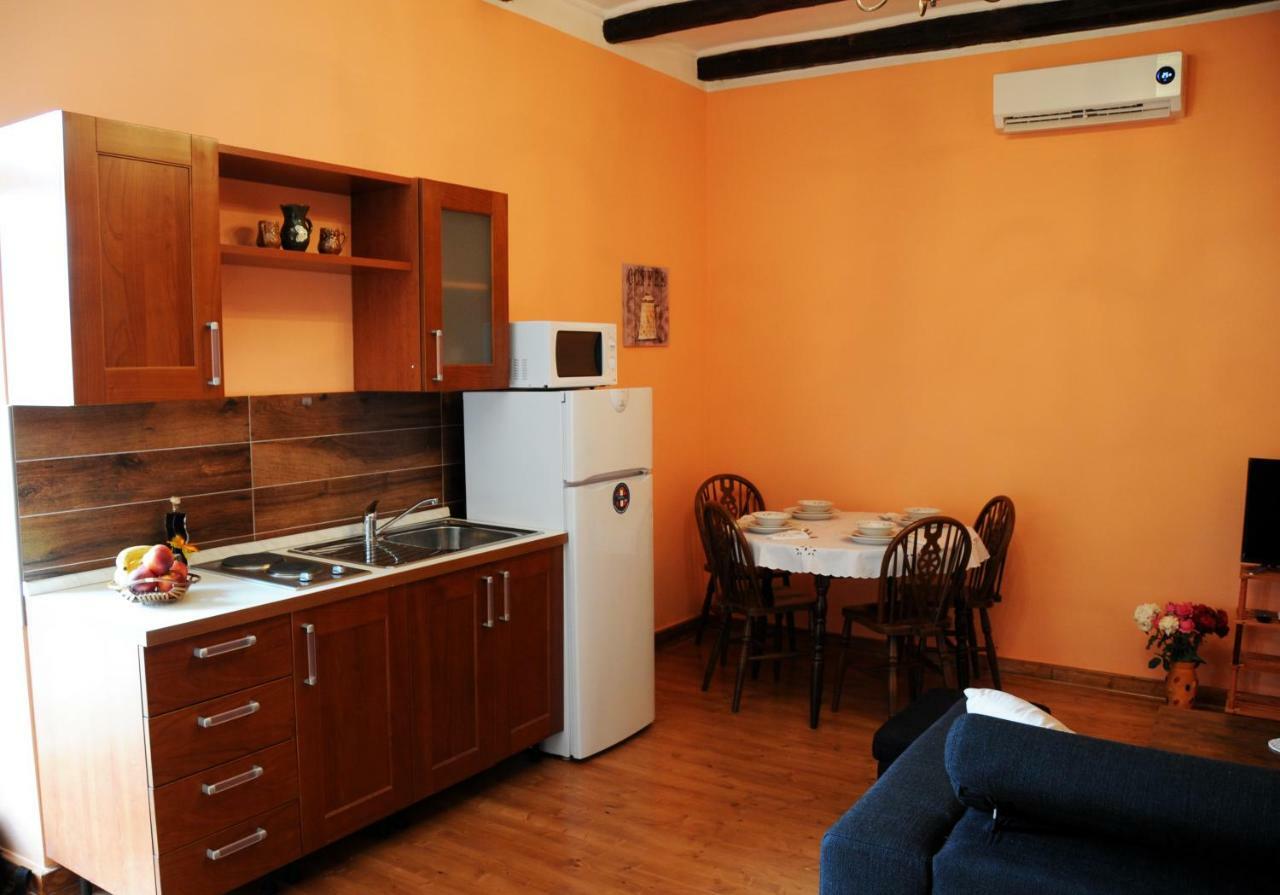 Apartments Sena Pula Exterior photo